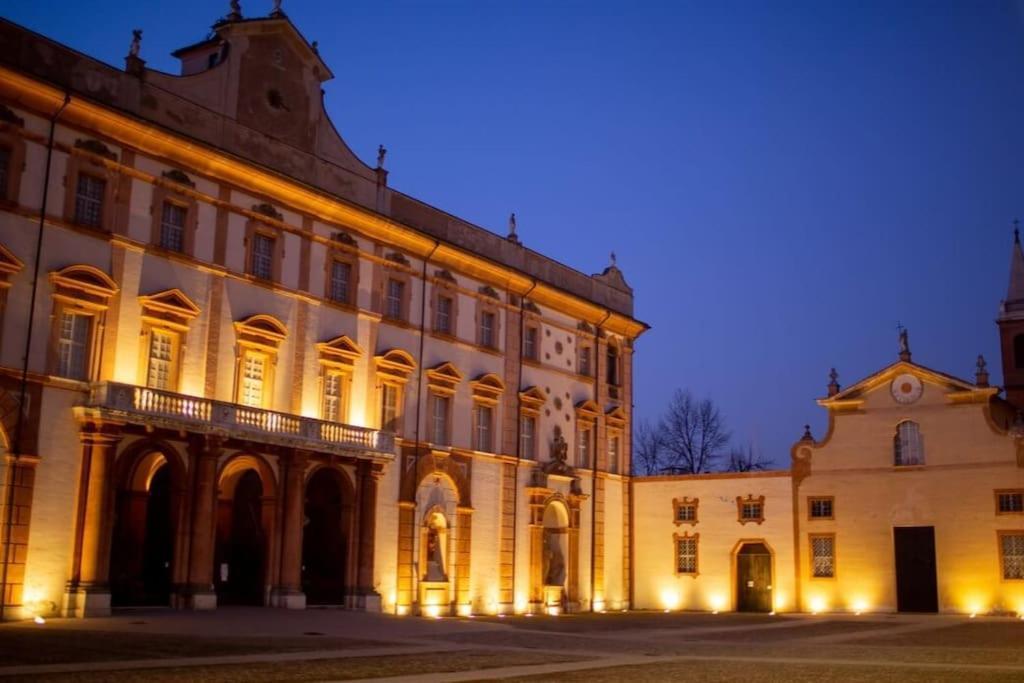 Jacuzzi Apartment In Italian Villa, Wi-Fi & Garden Sassuolo - Maranello Casalgrande 외부 사진