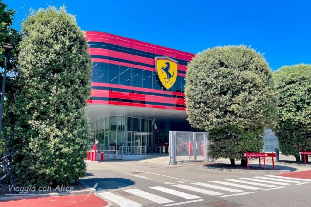 Jacuzzi Apartment In Italian Villa, Wi-Fi & Garden Sassuolo - Maranello Casalgrande 외부 사진