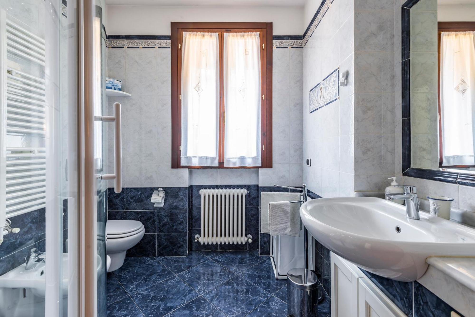 Jacuzzi Apartment In Italian Villa, Wi-Fi & Garden Sassuolo - Maranello Casalgrande 외부 사진